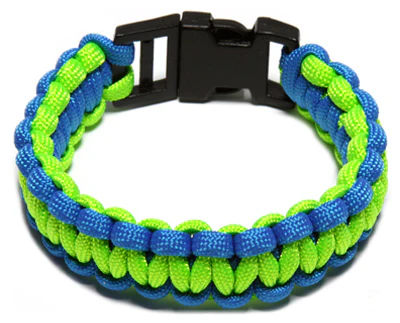 Wellington Medium Survival Paracord Bracelet 8.5", Blue/Green