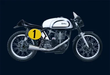 1951 Norton Manx 500cc Motorcycle 1/9 Italeri