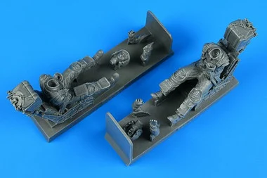 F/A-18D USN/Marines Pilot & Operator w/Ejection Seats for ACY 1/32 Aerobonus
